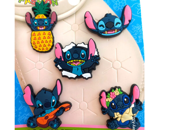Σετ charms για Crocs Stitch fun pack- διακοσμητικά αξεσουάρ για καλοκαιρινά παπούτσια Crocs"