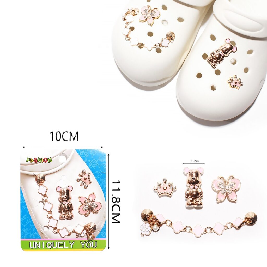 Σετ διακοσμητικών για Crocs με ροζ αρκουδάκι, χρυσή κορώνα, πεταλούδα και βραχιολάκι - charms για Crocs