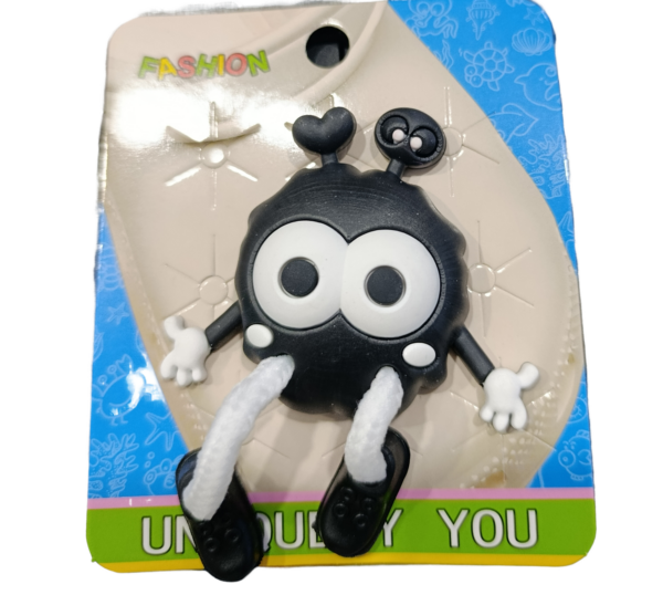 Διακοσμητικο για crocks τερατακι μαυρο με μεγαλα ματια και μακριά πόδια